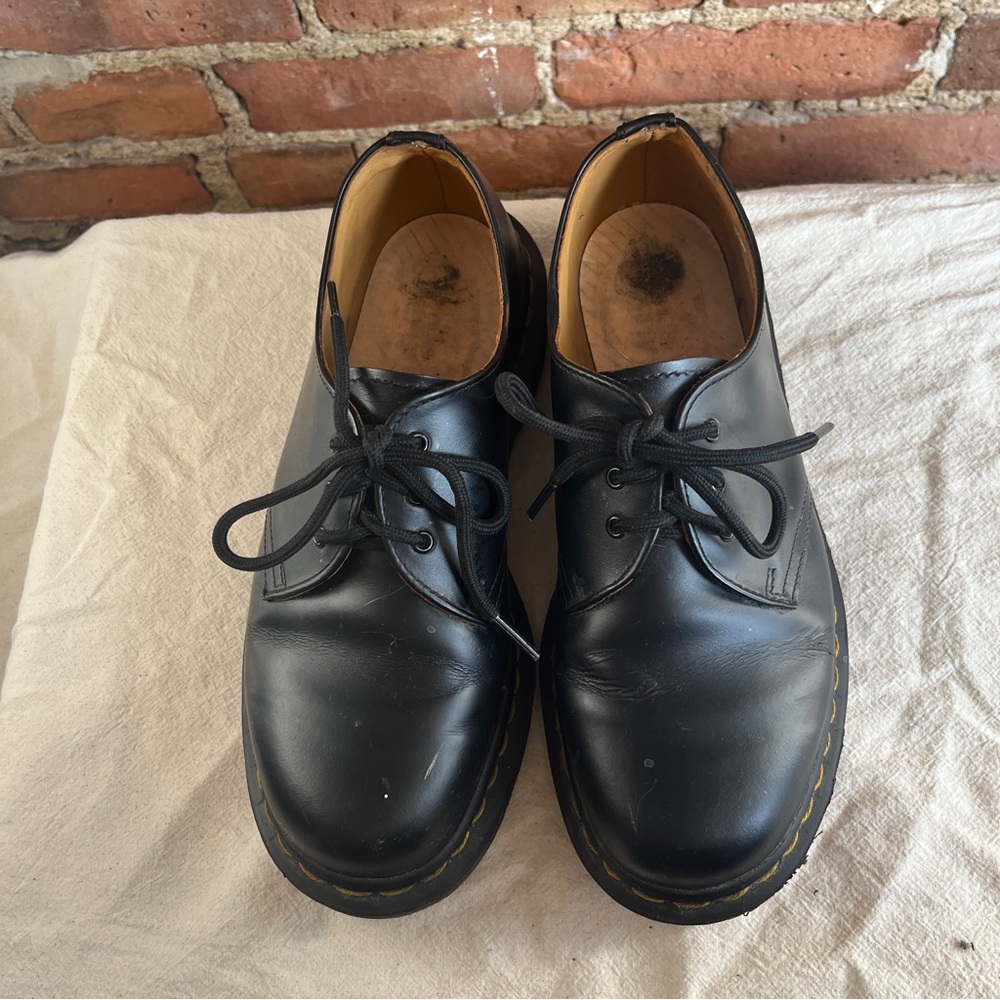 Dr. Martens Black Leather 1461 Made in England Oxford Shoes.